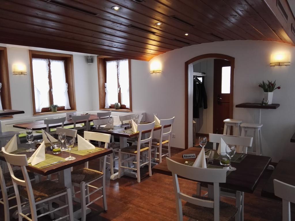 Pizzeria-Pension Gambrinus Walzenhausen Eksteriør billede