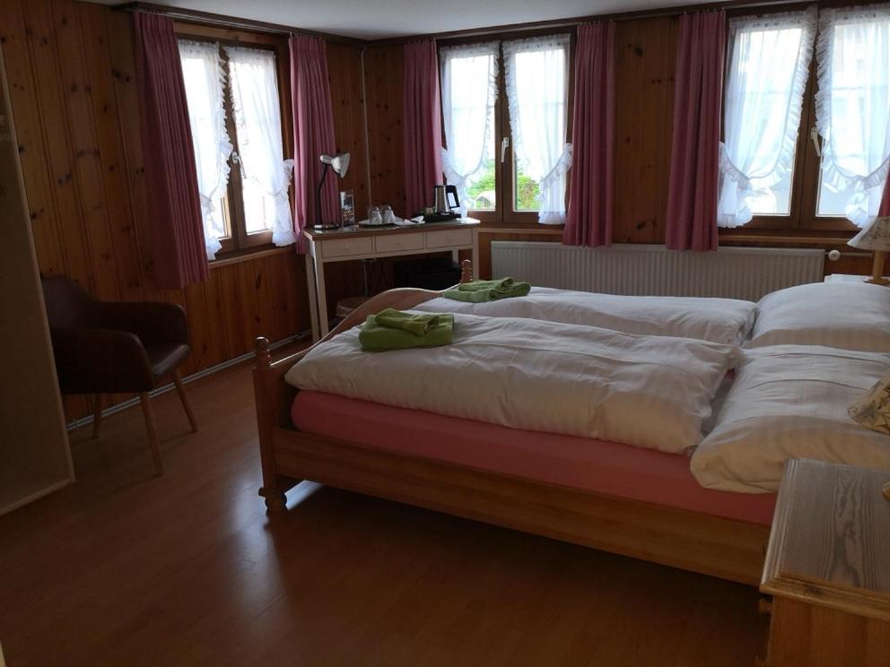 Pizzeria-Pension Gambrinus Walzenhausen Eksteriør billede